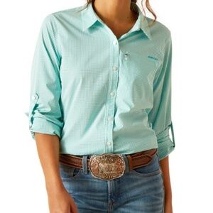 Ariat Like New Lasies Venttek Shirt in Medium